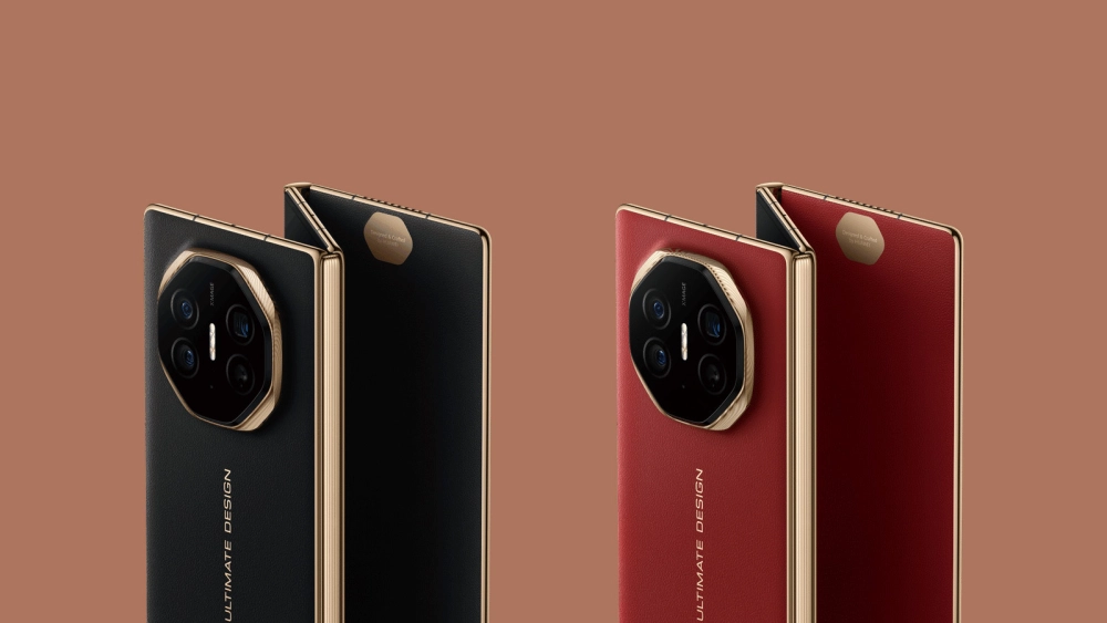 Huawei Mate XT – chiếc điện thoại gập ba đầu tiên trên thế giới, mỏng chỉ 12,8mm khi gập.